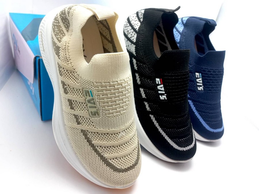 Evis ComfortFly Sneakers For Women and Girls - Image 3