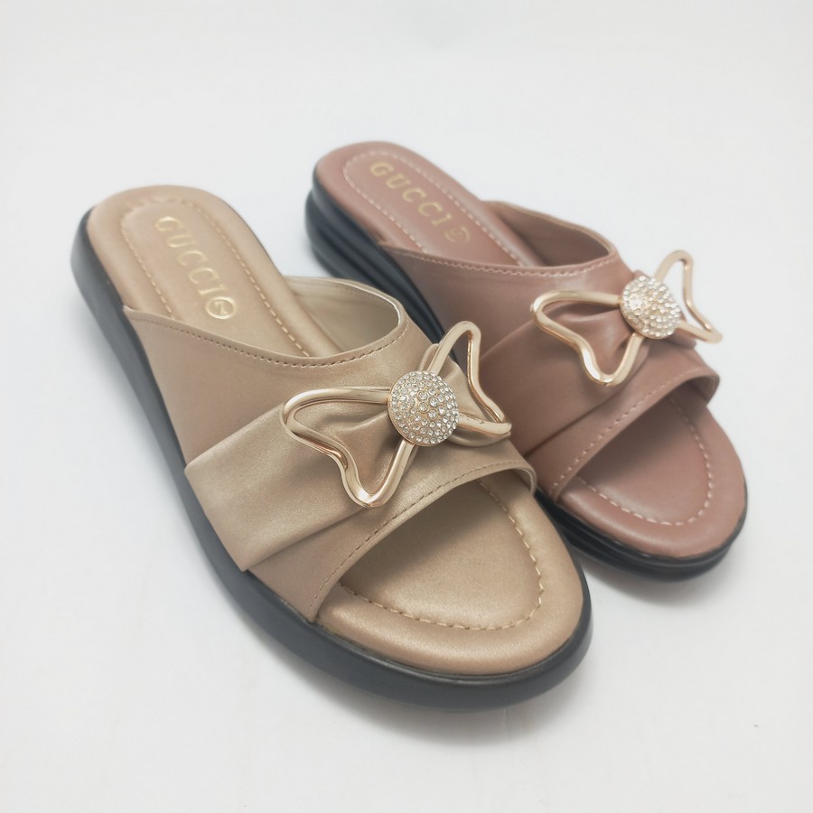 SOFT CASUAL SLIPPERS